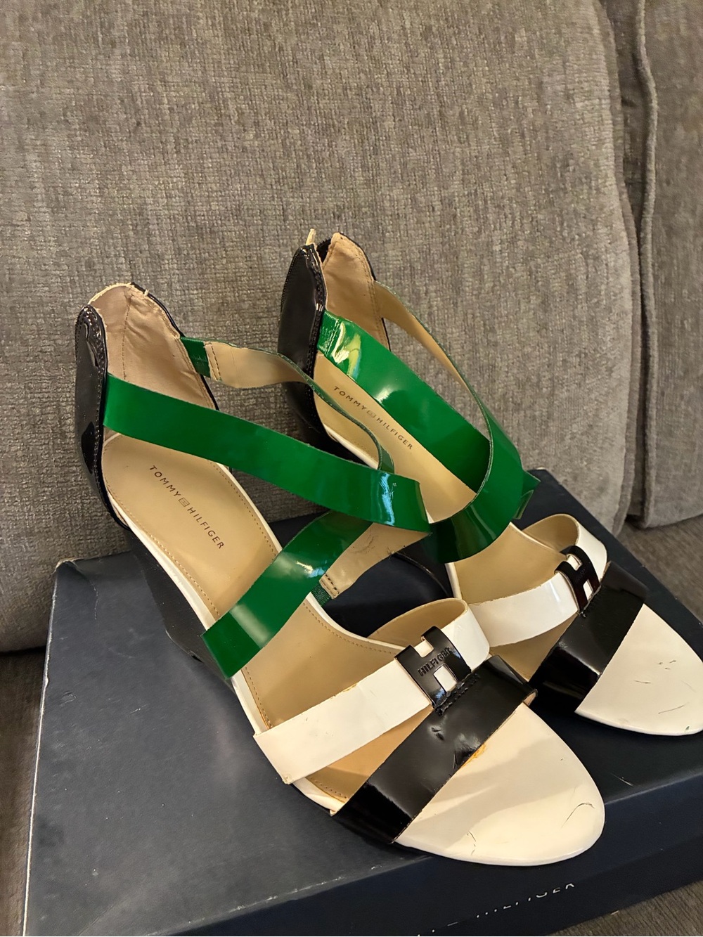 Tommy Hilfiger Green, Black & Cream Strappy Heels Size 10M